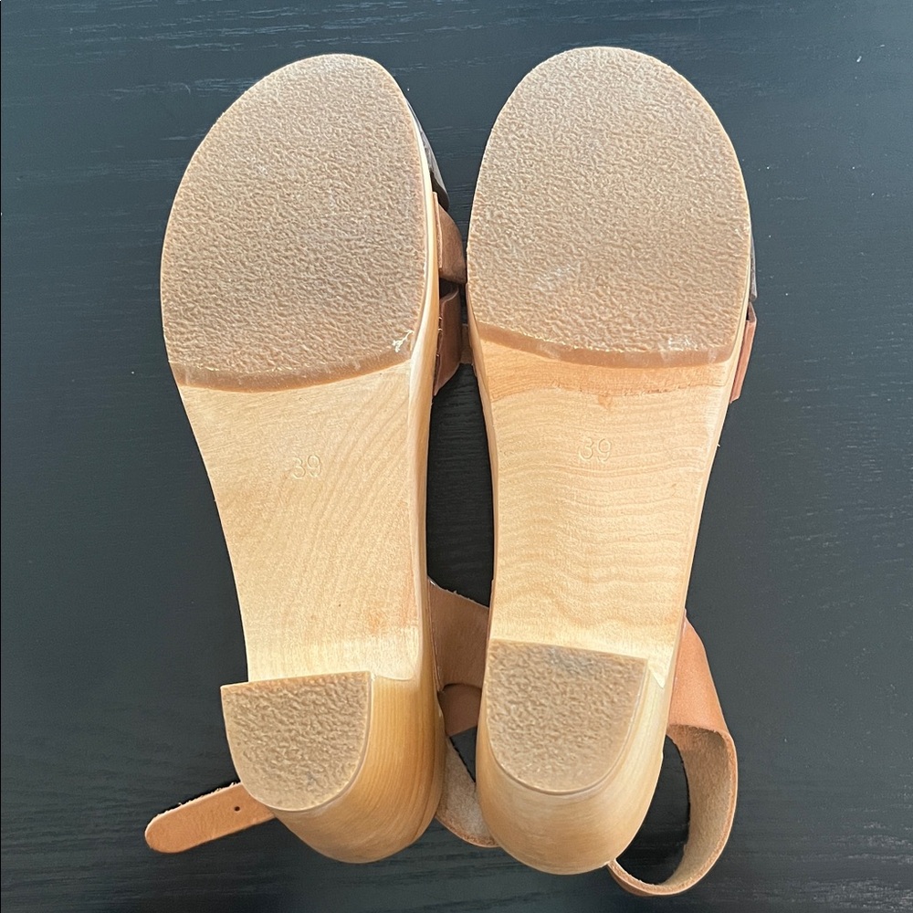 Swedish Hasbeens Tan and Brown Leather Mules - Picture 4 of 4